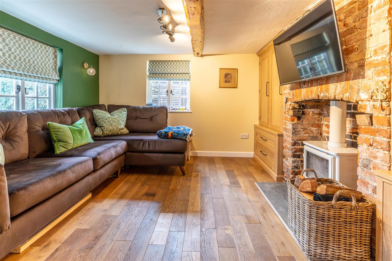 Thorley Street, Stortford Prestige & Village